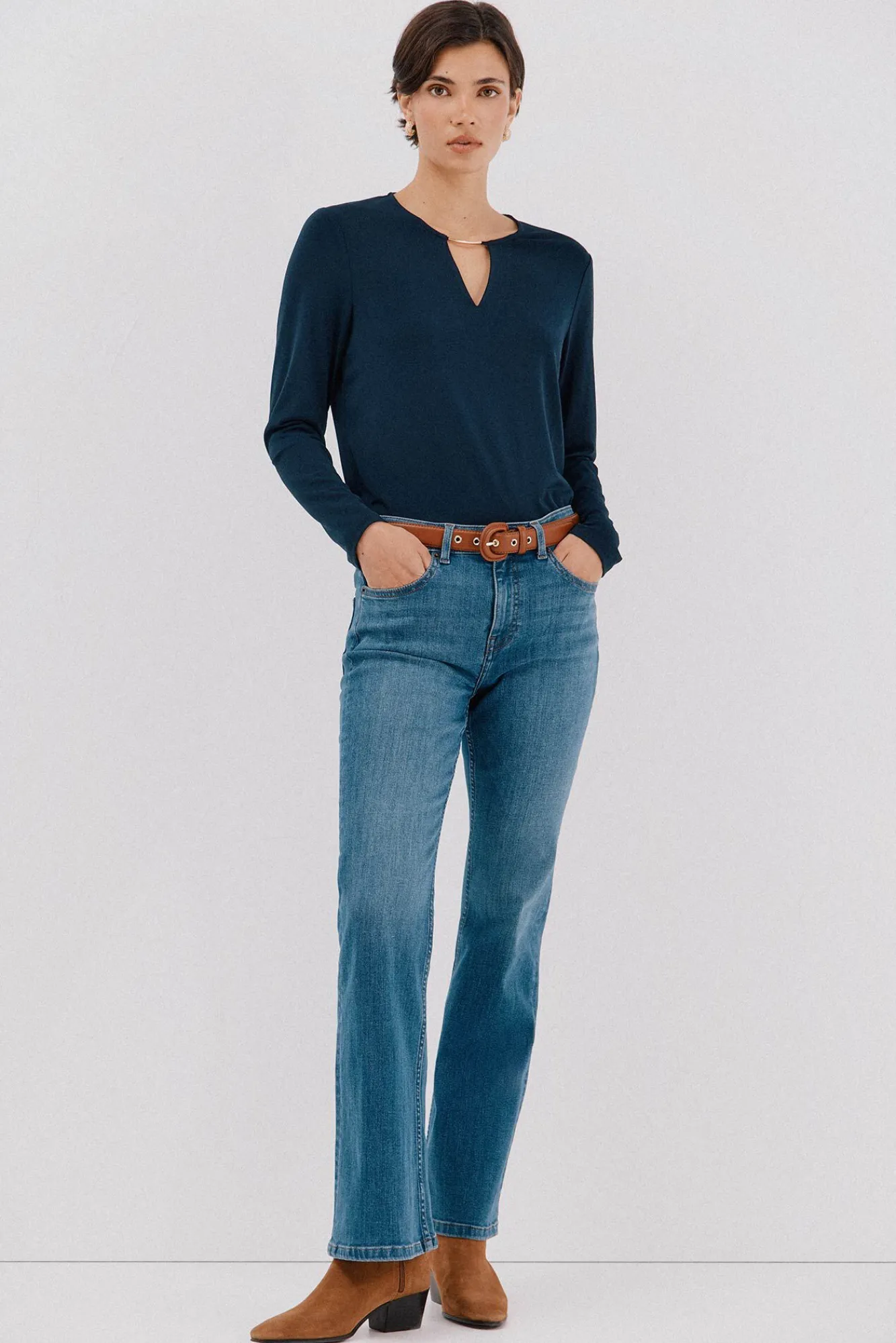 Cortefiel T-Shirts-Top peça dourada com decote Azul