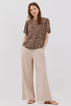 Cortefiel T-Shirts-T-shirt básica fluida Castanho