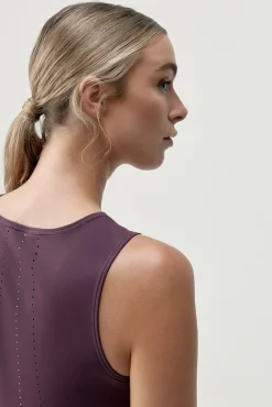 Born Living Yoga T-Shirts-T-shirt desportiva Race Dark Cherry estampado