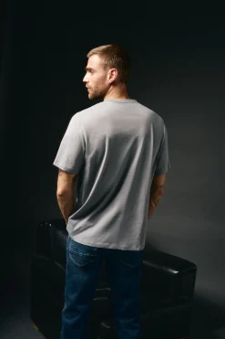 OOTO T-Shirts-T-shirt leve Cinzento