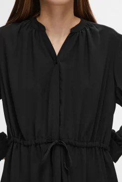 Selected Vestidos-Vestido camisero de manga larga confeccionado con materiales reciclados. Preto