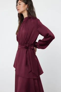 Trendyol Vestidos-Vestido de cetim cru