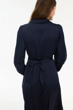 Vila Vestidos-Vestido midi envolvente em cetim Azul