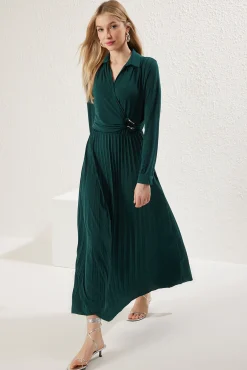Trendyol Vestidos-Vestido plissado verde